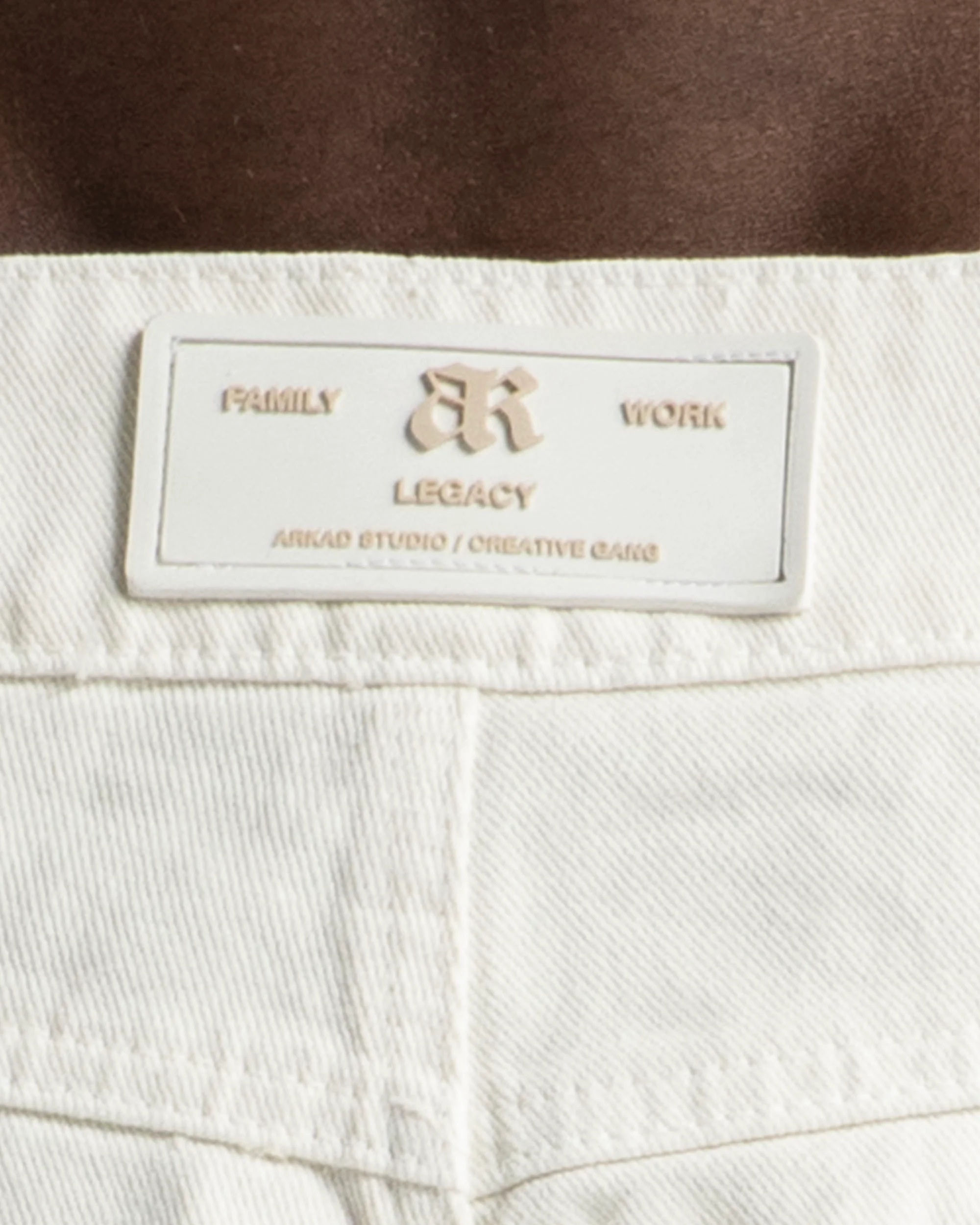 Cream Denim Pant Suede Print - Image 11