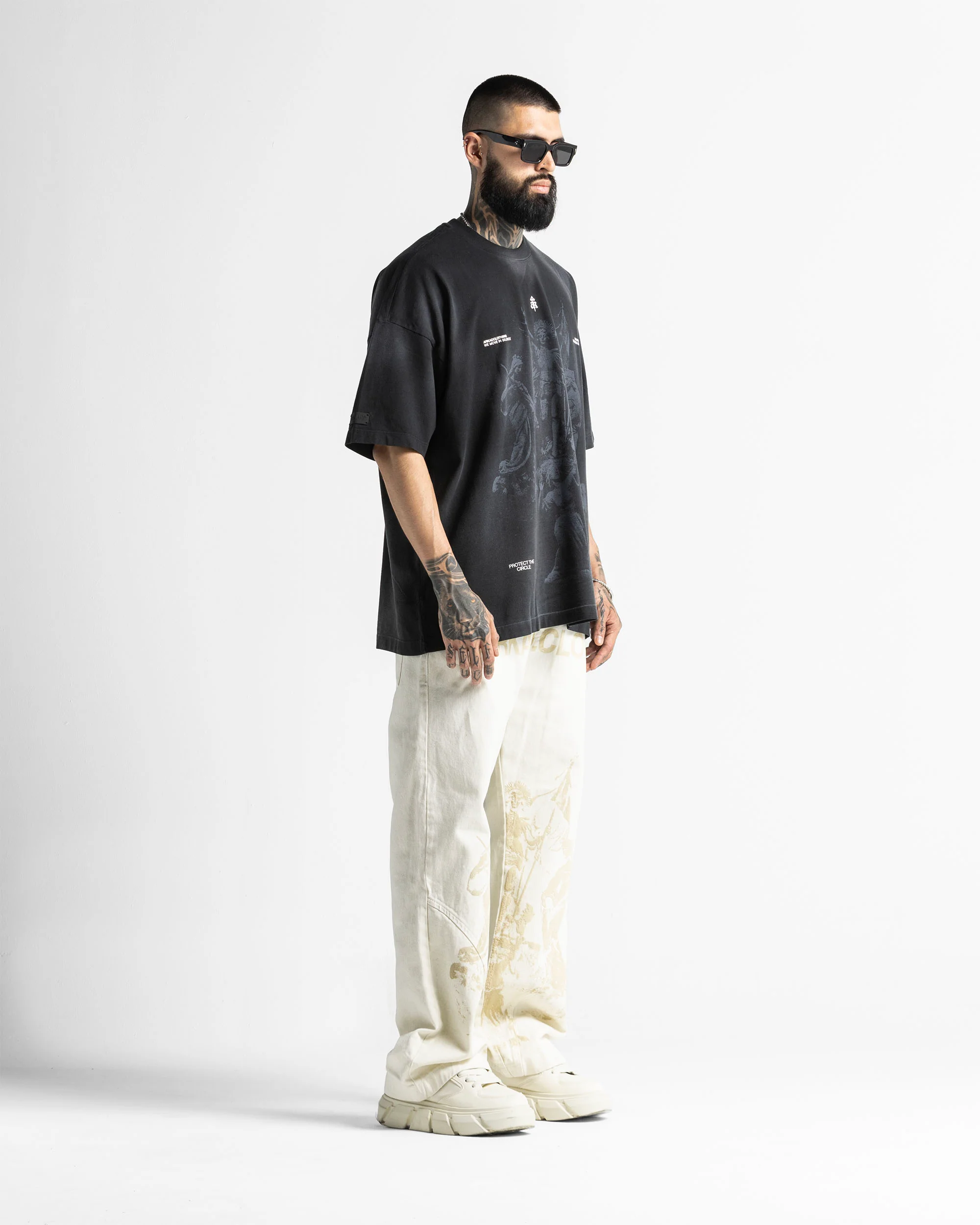 Cream Denim Pant Suede Print - Image 13