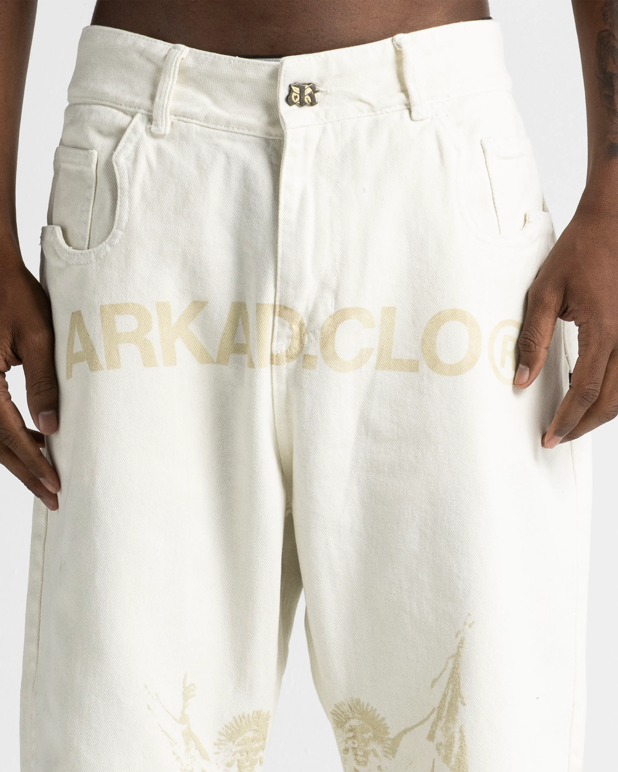 Cream Denim Pant Suede Print - Image 8