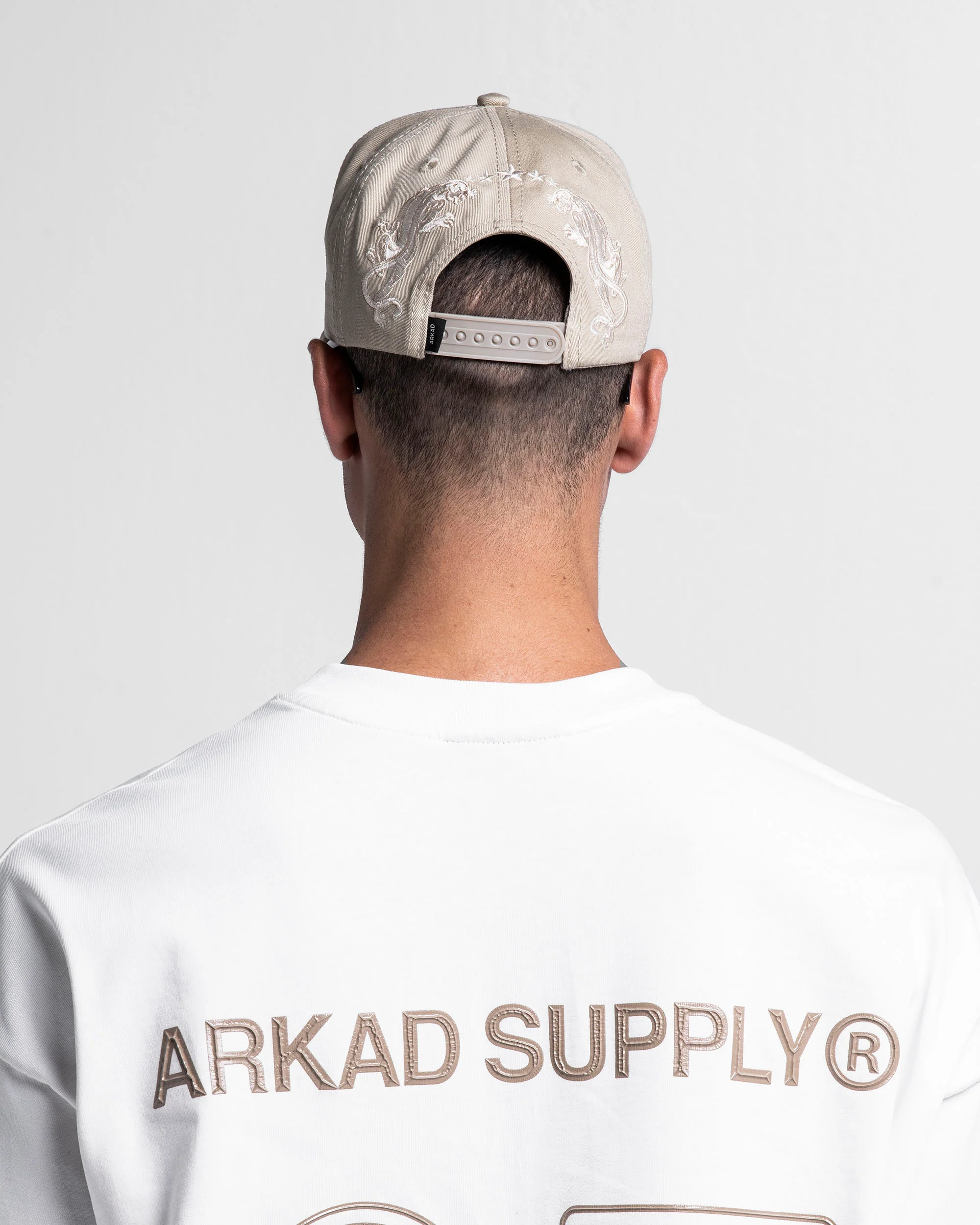 Gorra Caqui AK - Image 3