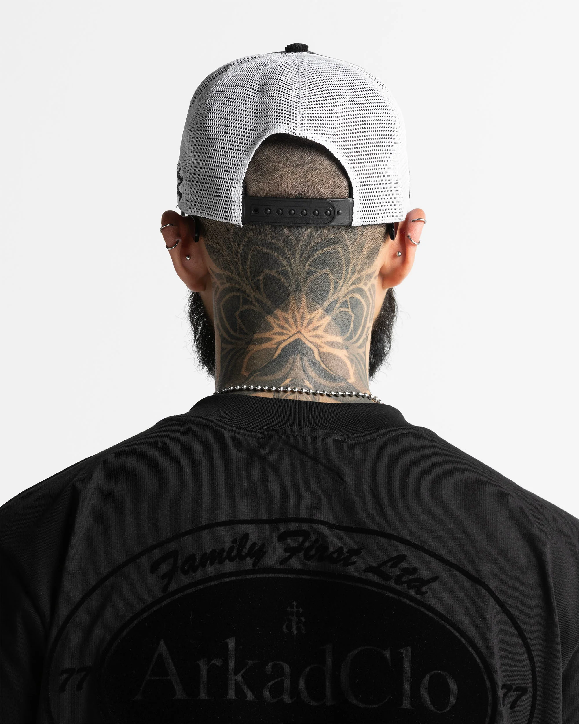 Gorra Corduroy Negra Con Blanco FF - Image 5