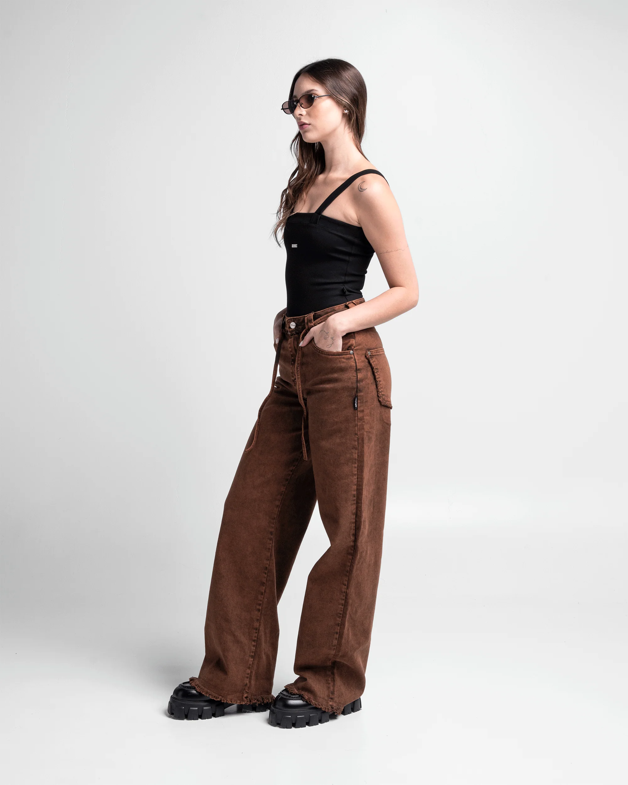 Jean Acid Wash Cafe Mujer - Image 10