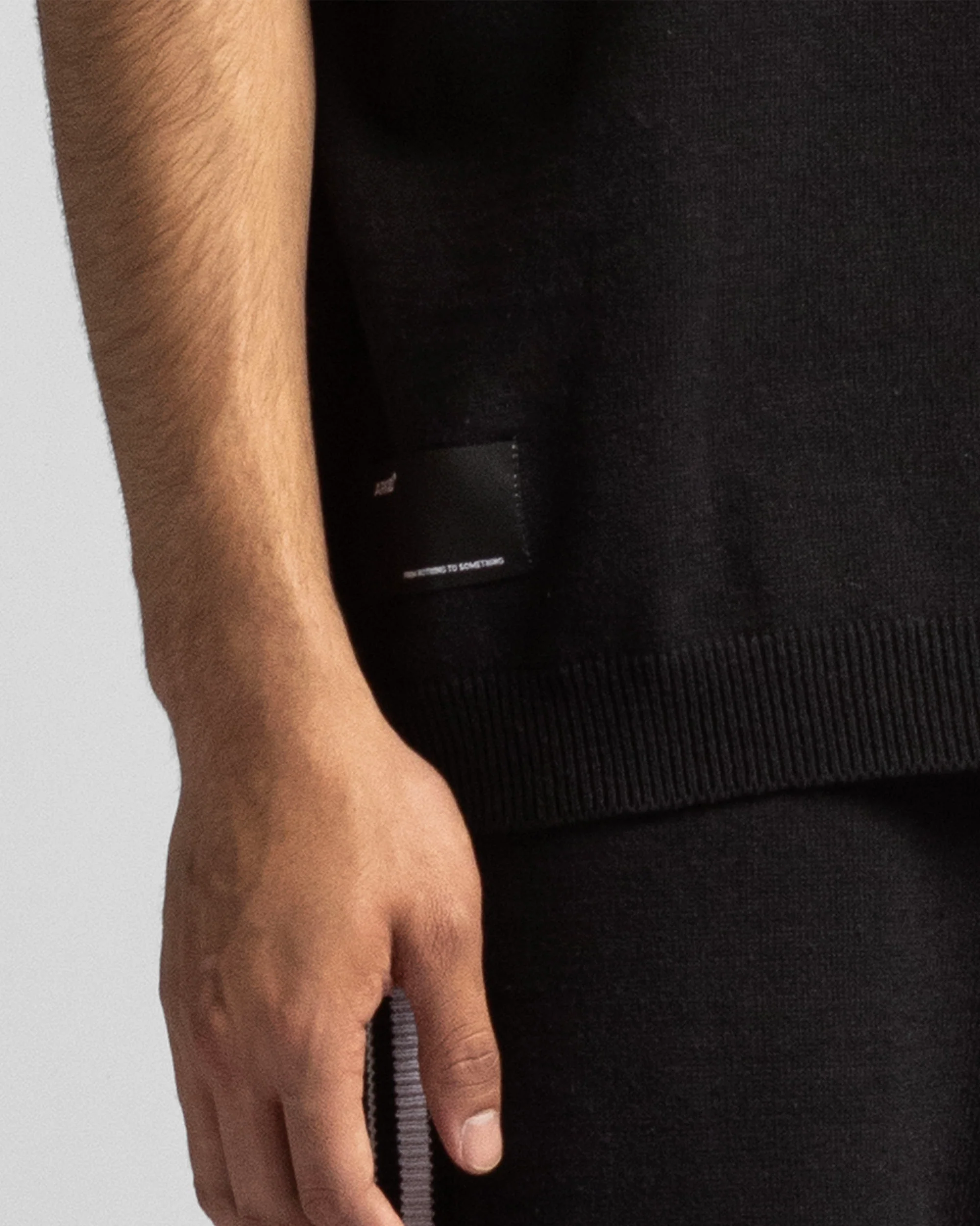 Knit Polo Negra - Image 8