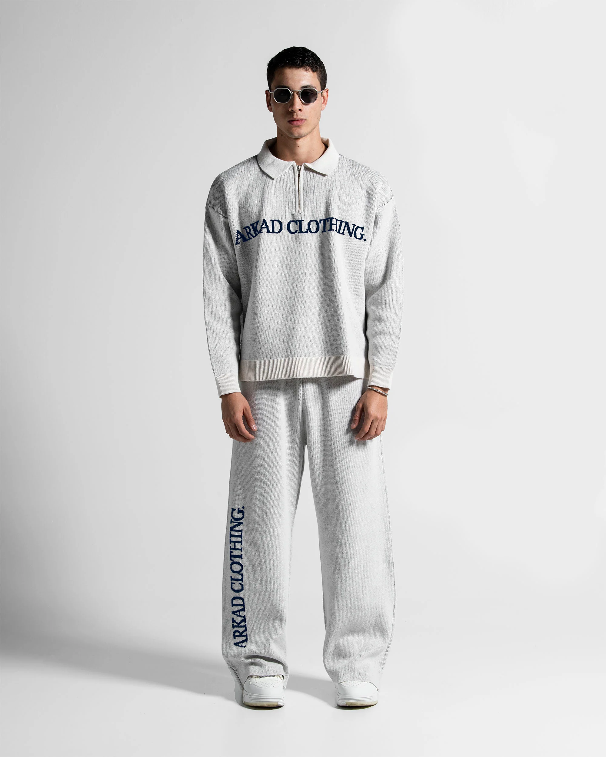 Knit Sweater Polo Blanco Con Azul - Image 7