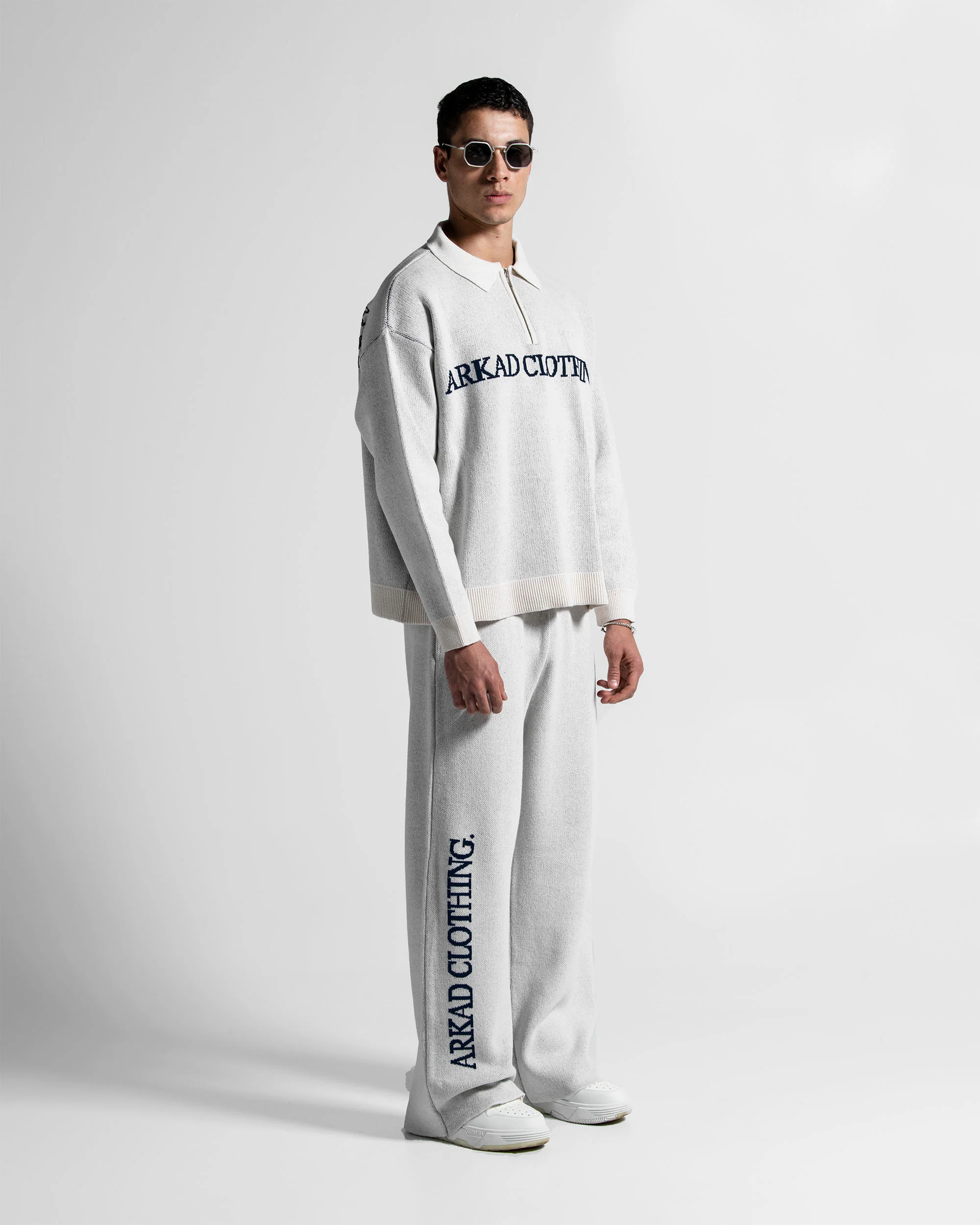 Knit Sweater Polo Blanco Con Azul - Image 8
