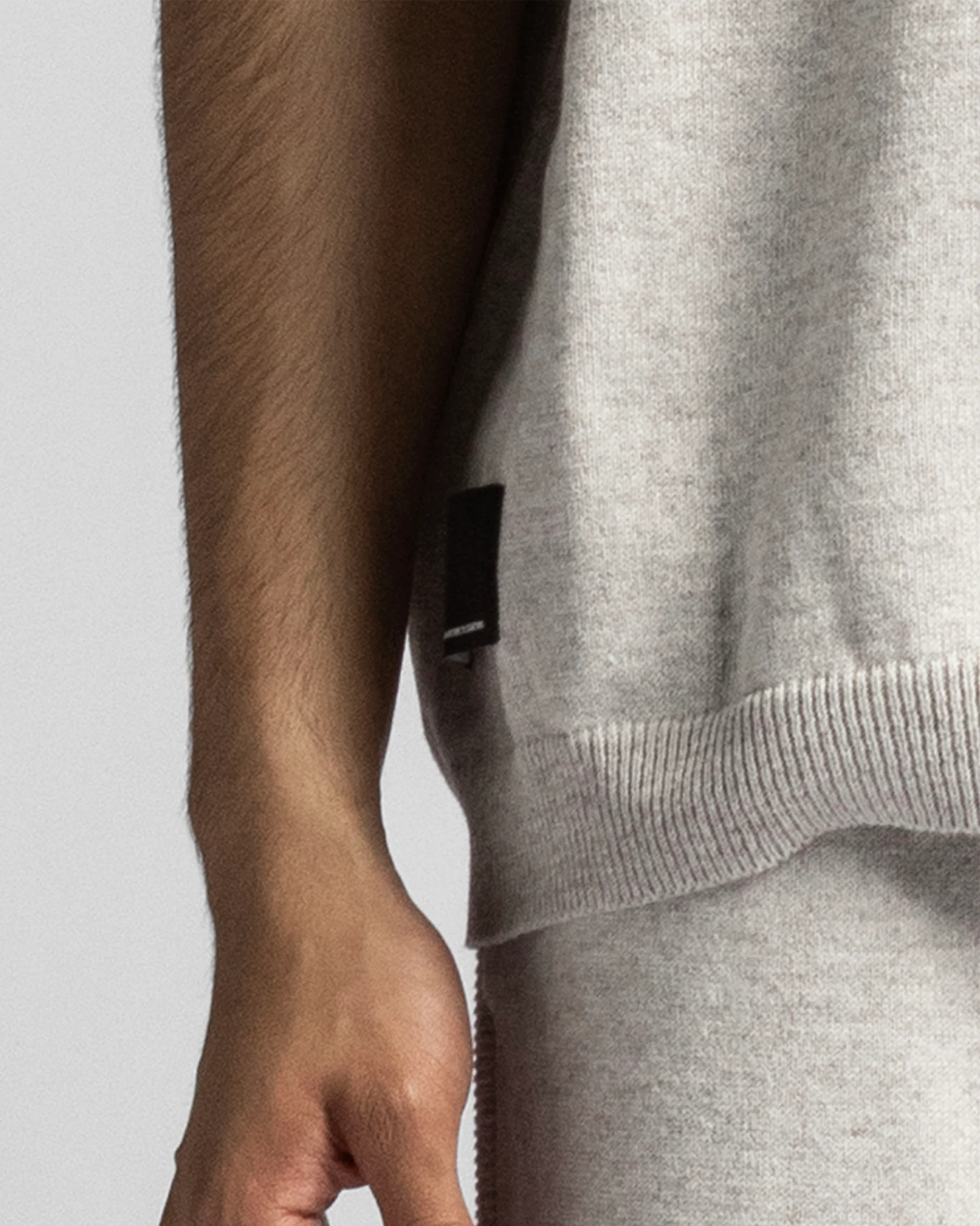 Knit Tshirt Gris - Image 9
