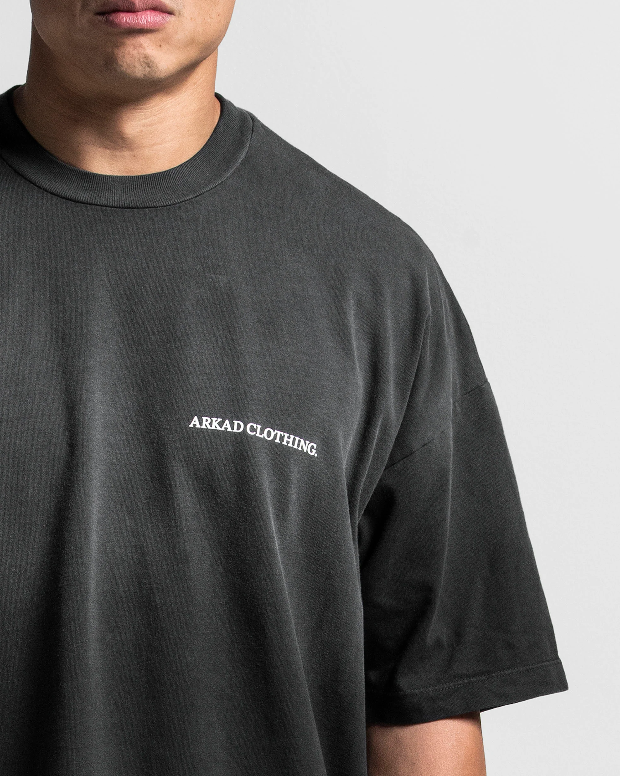 Oversize Tshirt Negra Llaves - Image 5