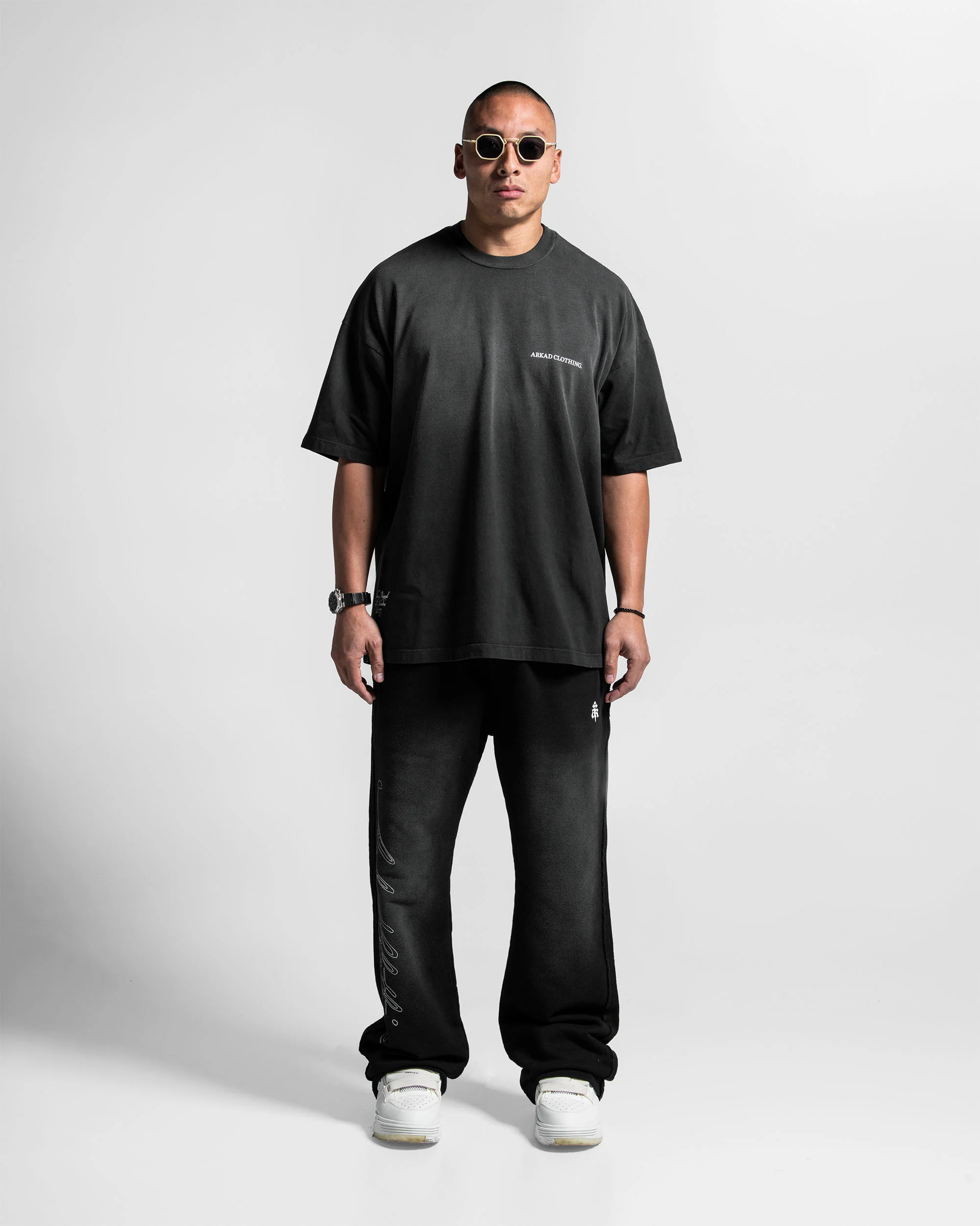 Oversize Tshirt Negra Llaves - Image 7