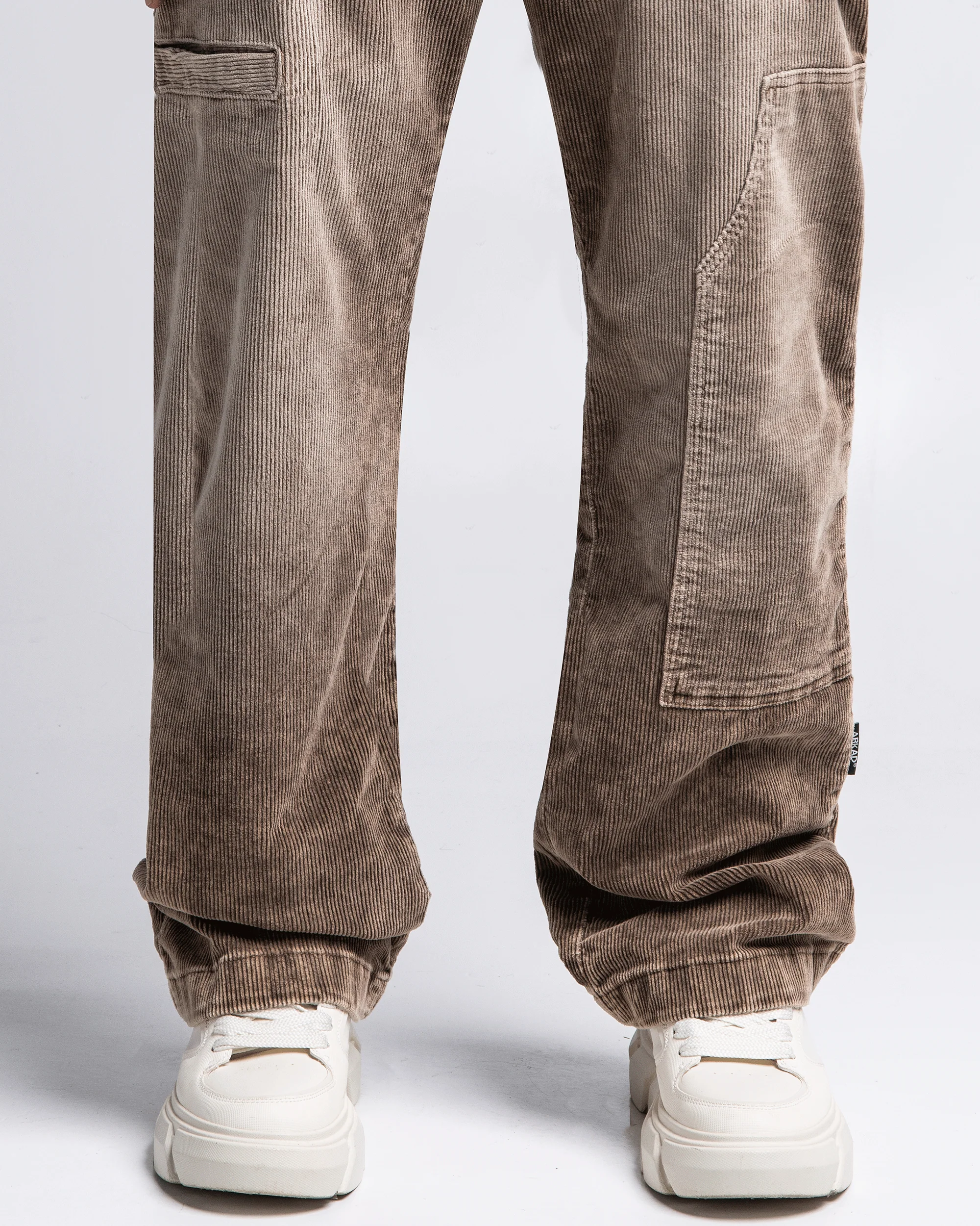 Pantalón Corduroy Acidwash Cafe - Image 7