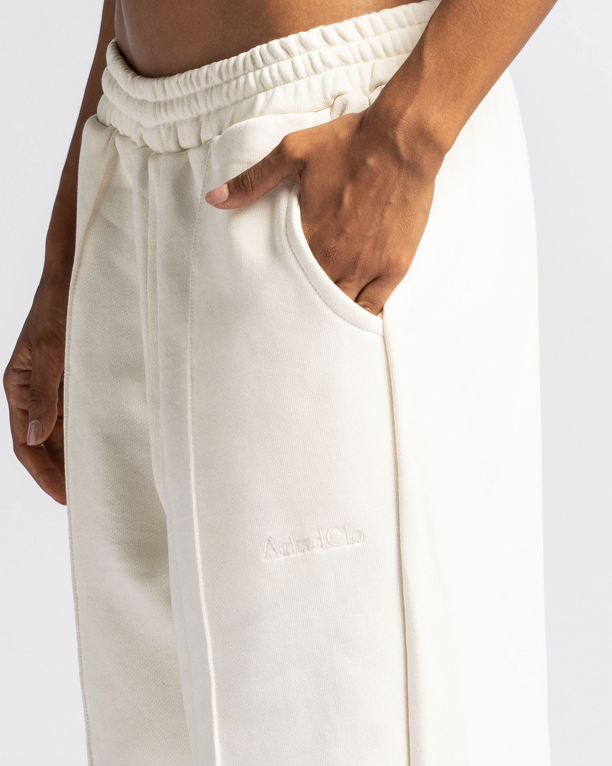 Pintuck Pant Beige Bordado - Unisex - Image 7