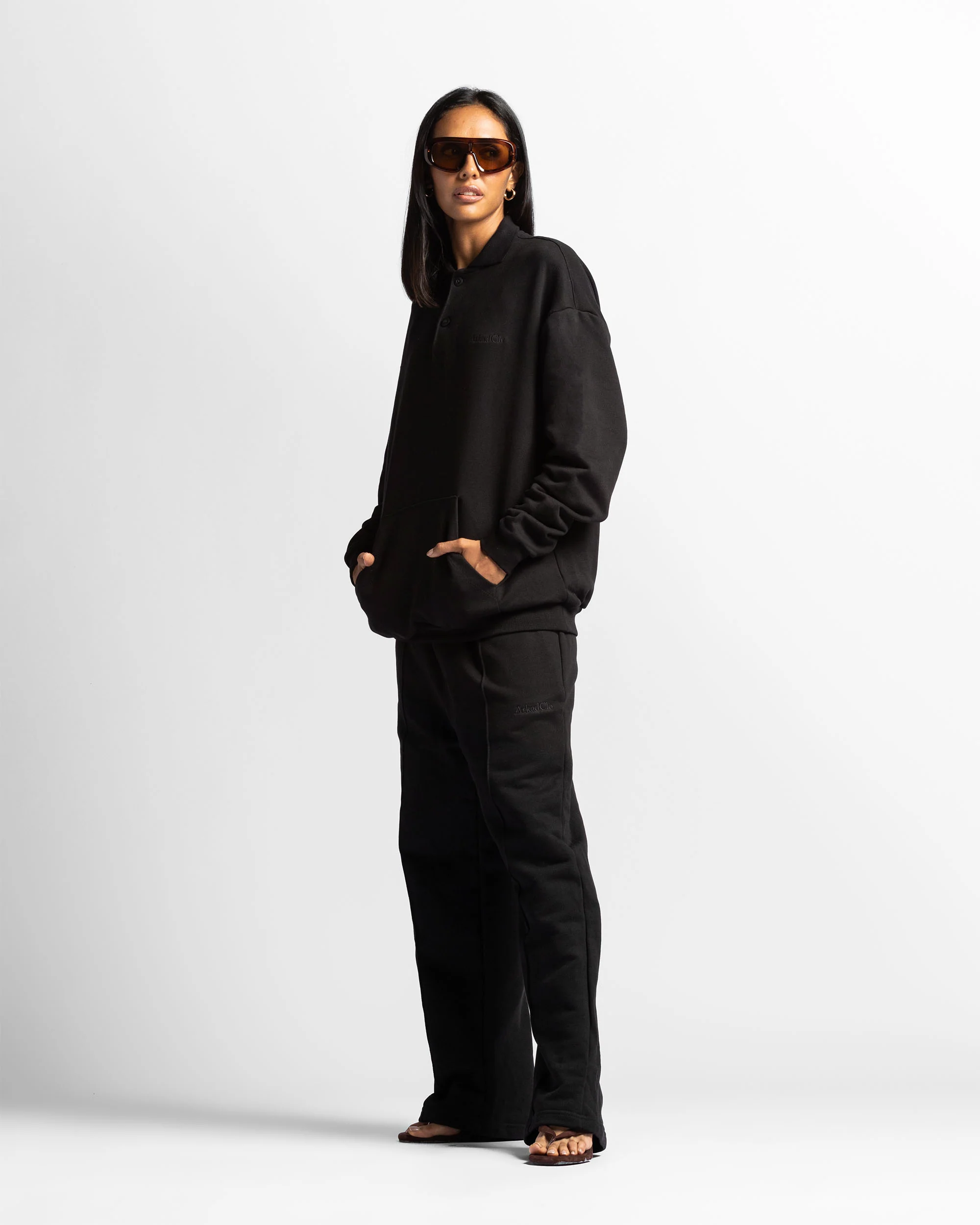 Polo Sweatshirt Oversize Negro - Unisex - Image 6