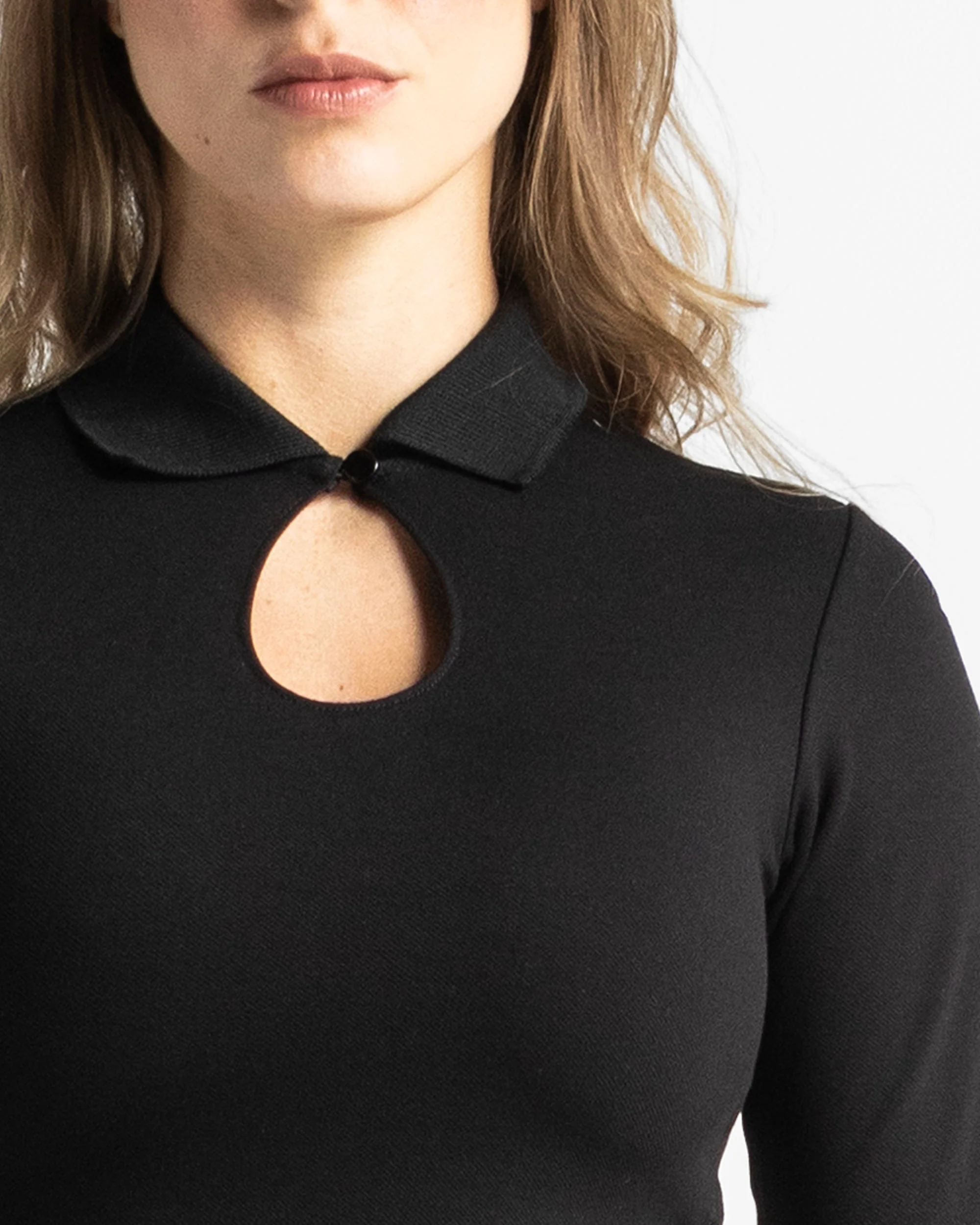 Sweater Polo Cut-Out - Image 8