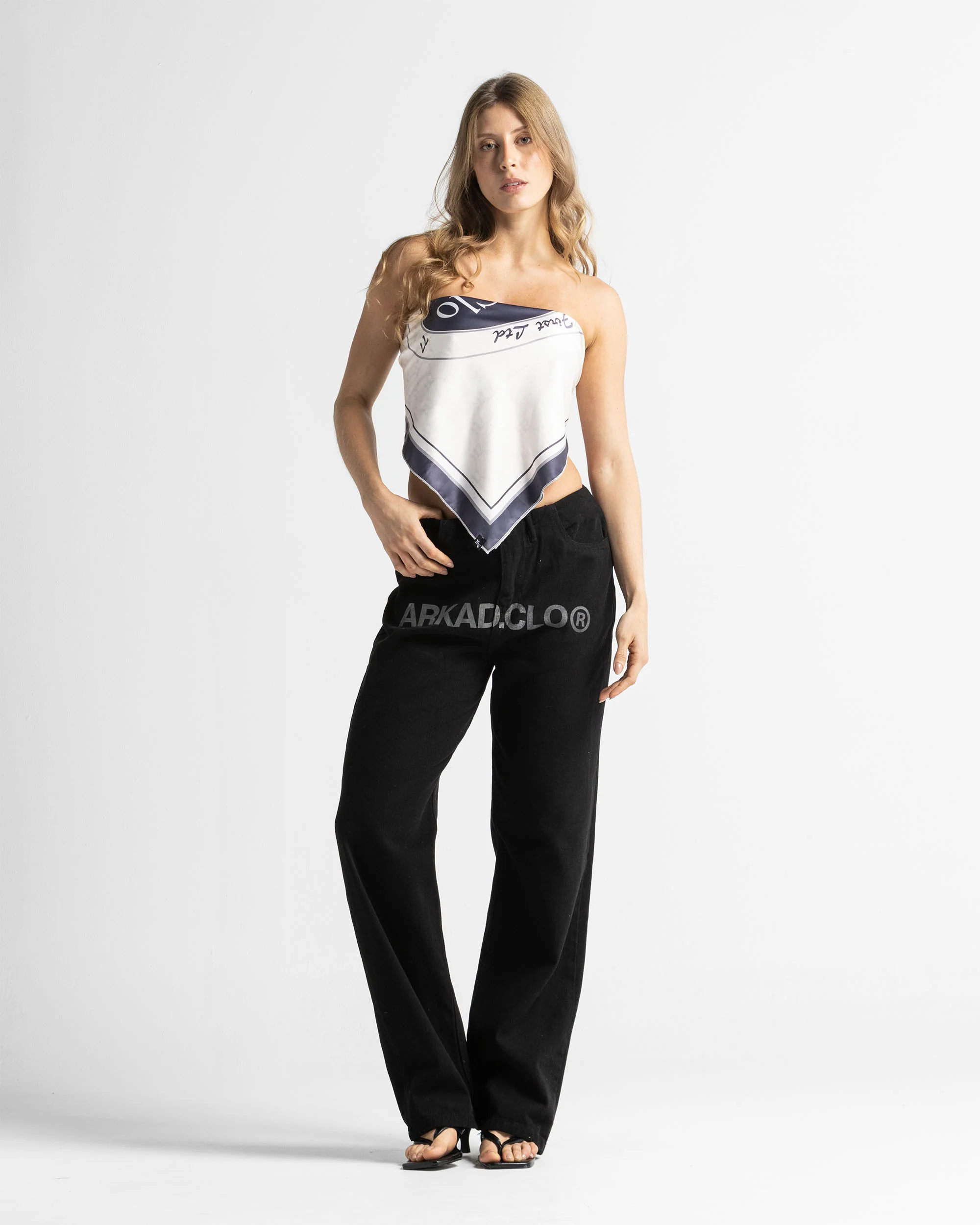 Printed Jean Negro Mujer - Image 5