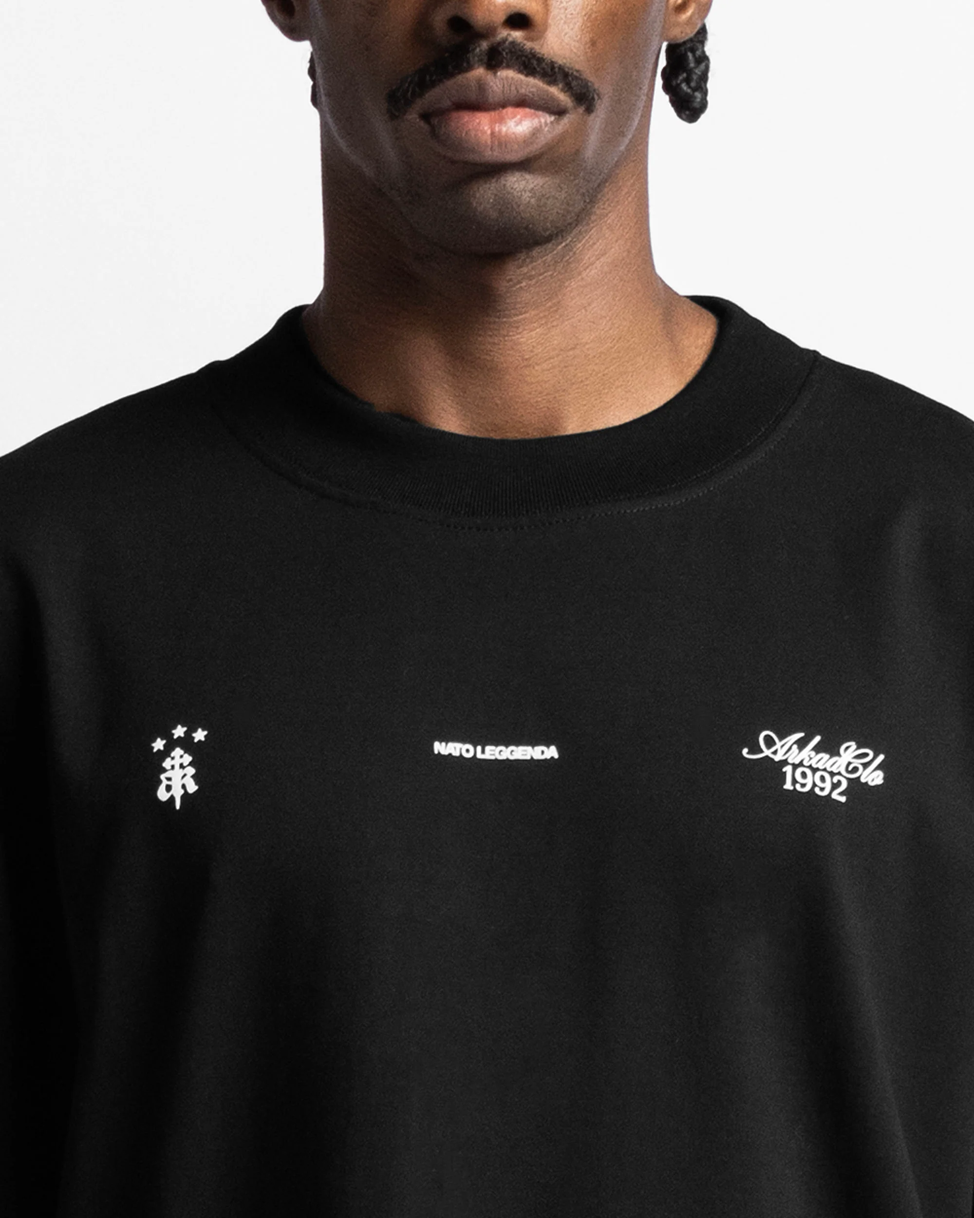 Regular Fit Tshirt Negra Nato Leggenda - Image 7