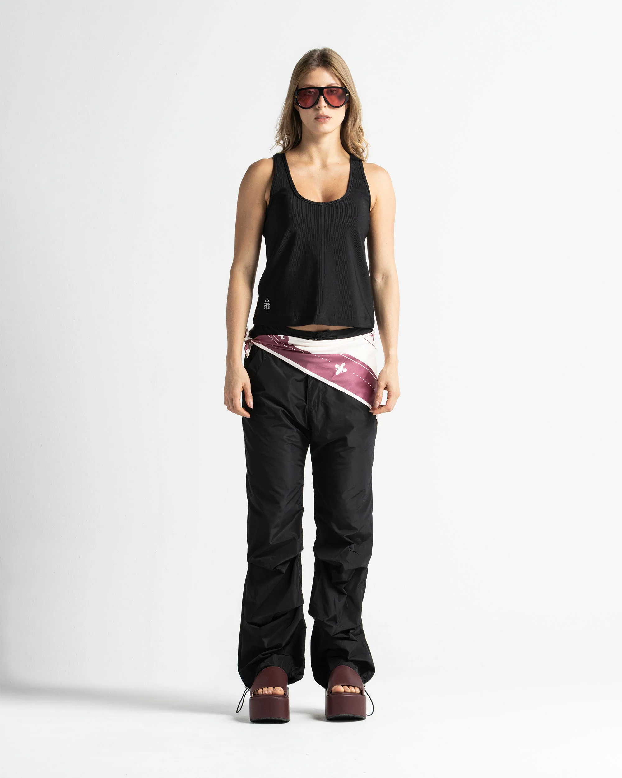 Tank Mujer Negra FF Arkad - Image 6