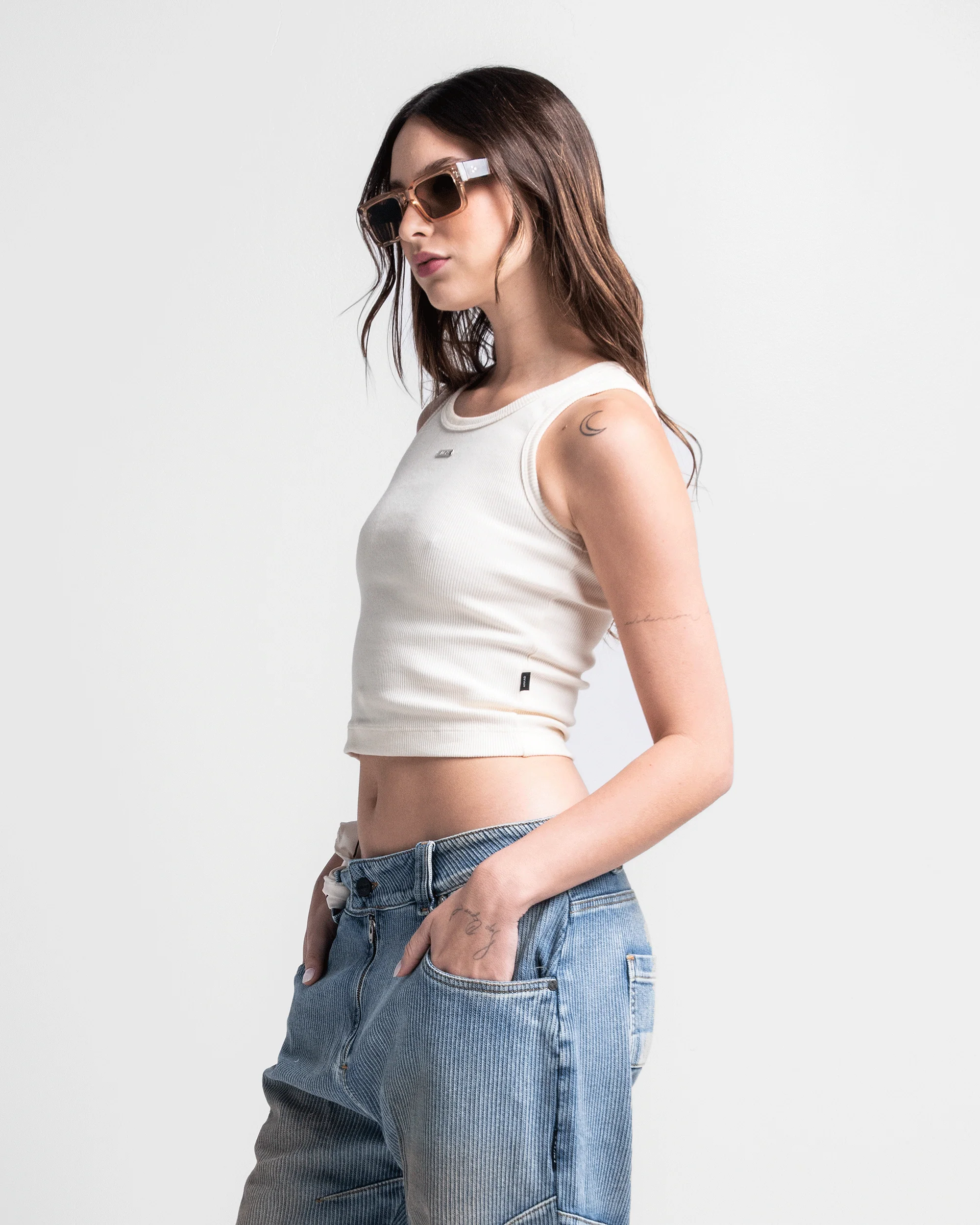 Tank Shirt Rib Beige Mujer - Image 3