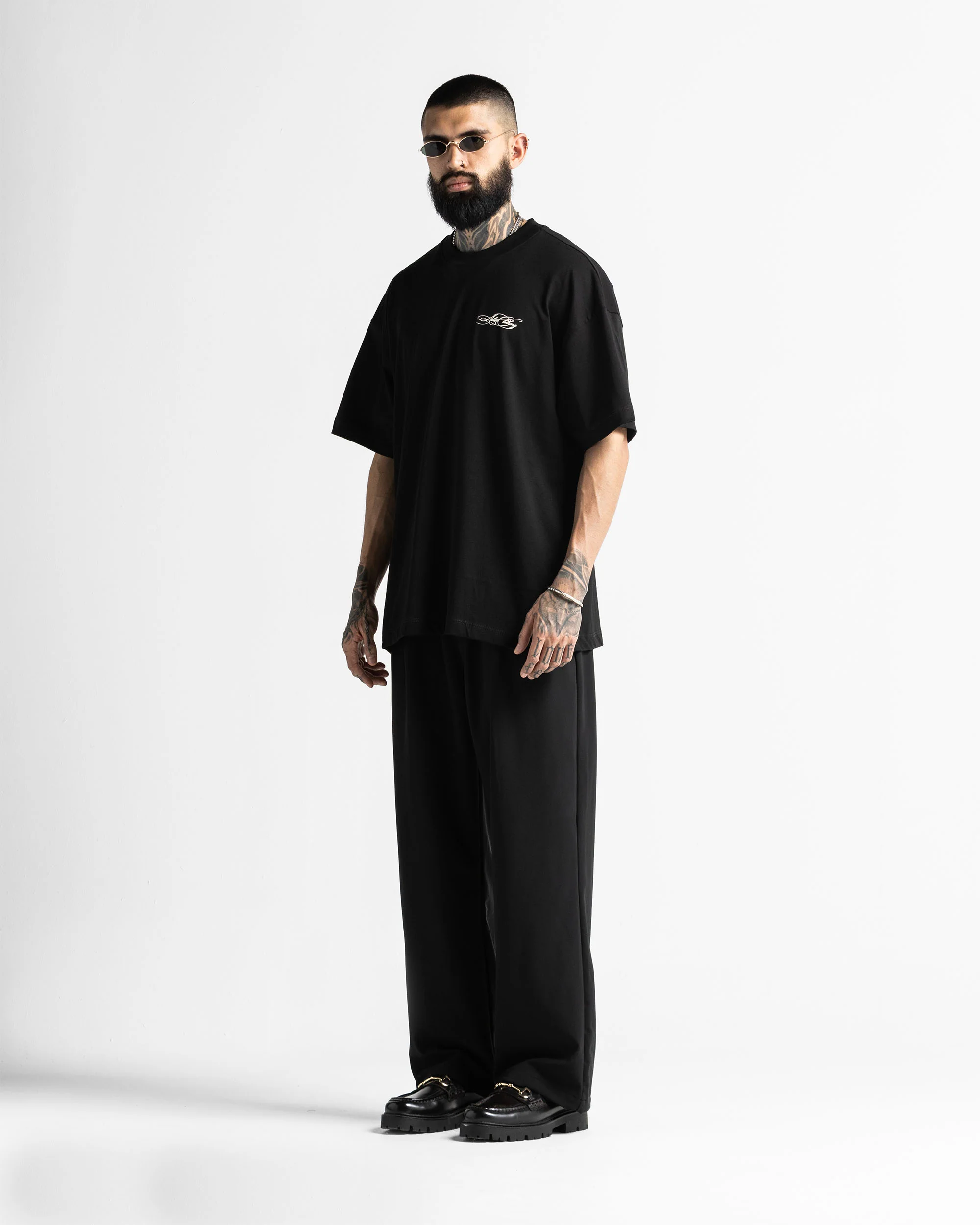 Tshirt Oversize Negra Arkad Clo - Image 11