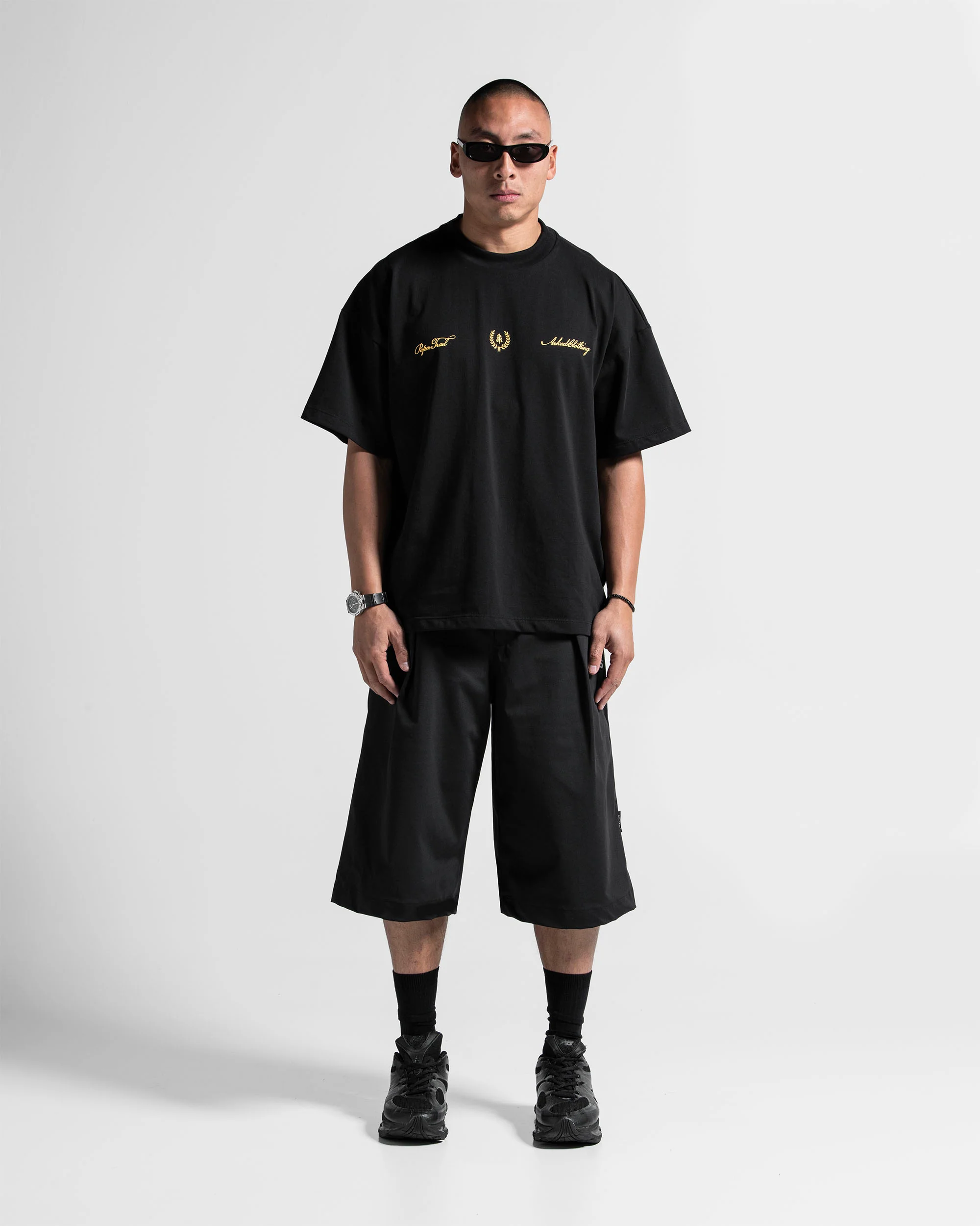 Tshirt Oversize Negra Paper Trail - Image 4