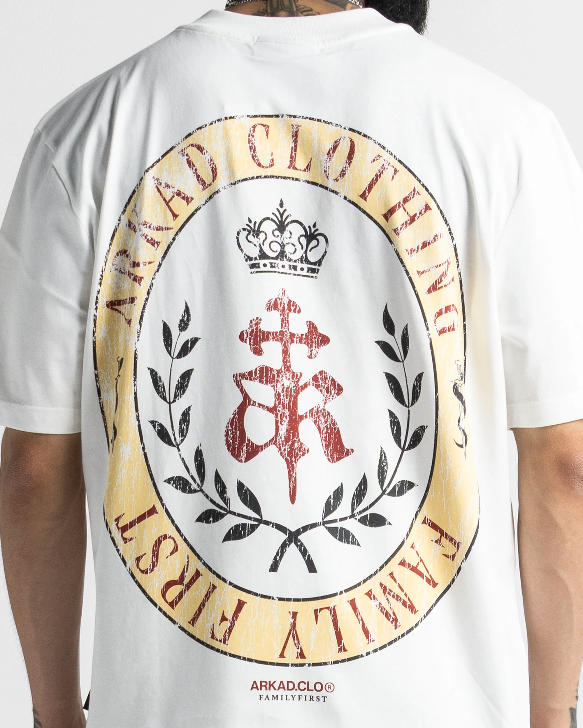 Tshirt Regular Fit Blanca Logo Colores - Image 5