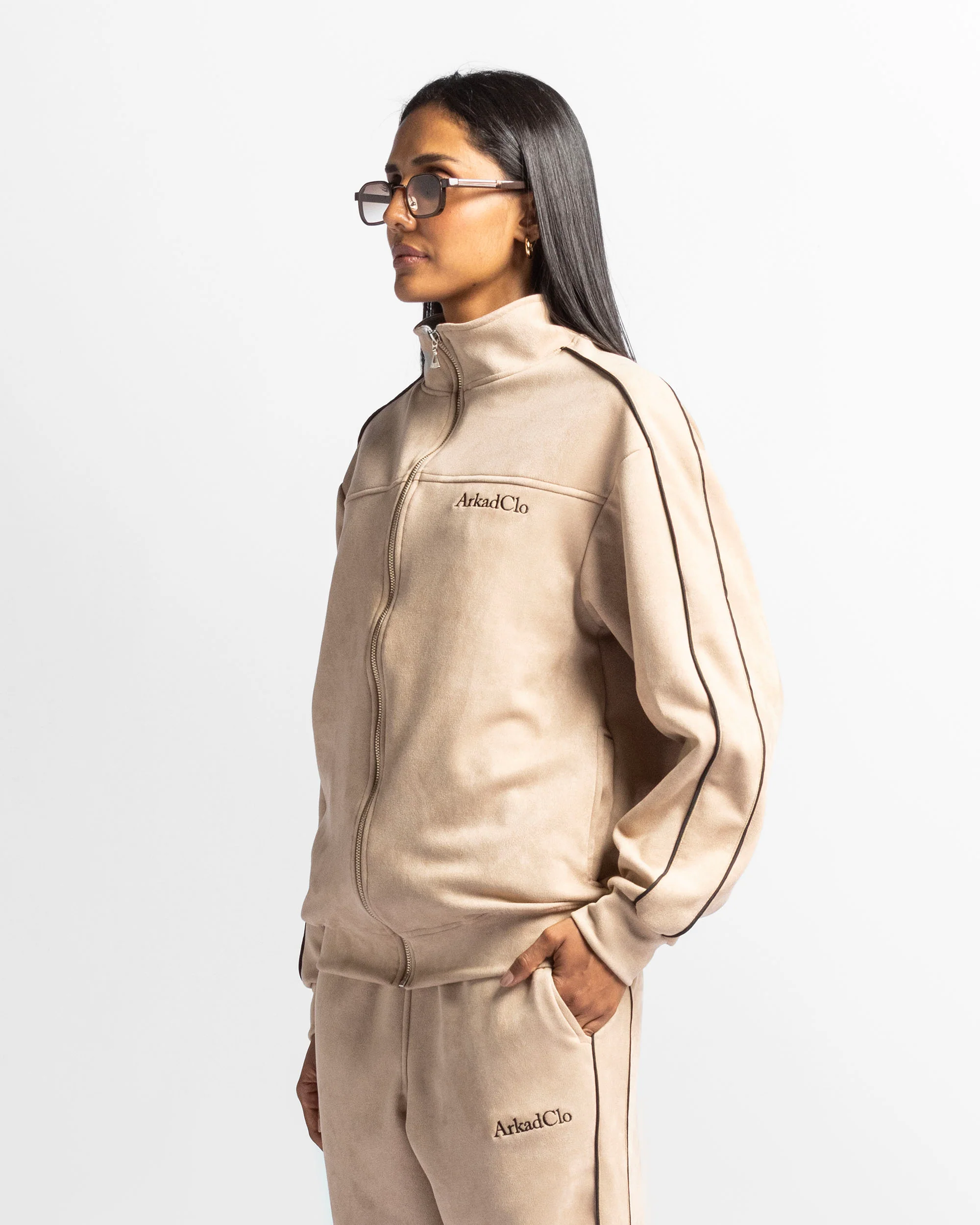 Velvet Jacket Caqui - Unisex - Image 4
