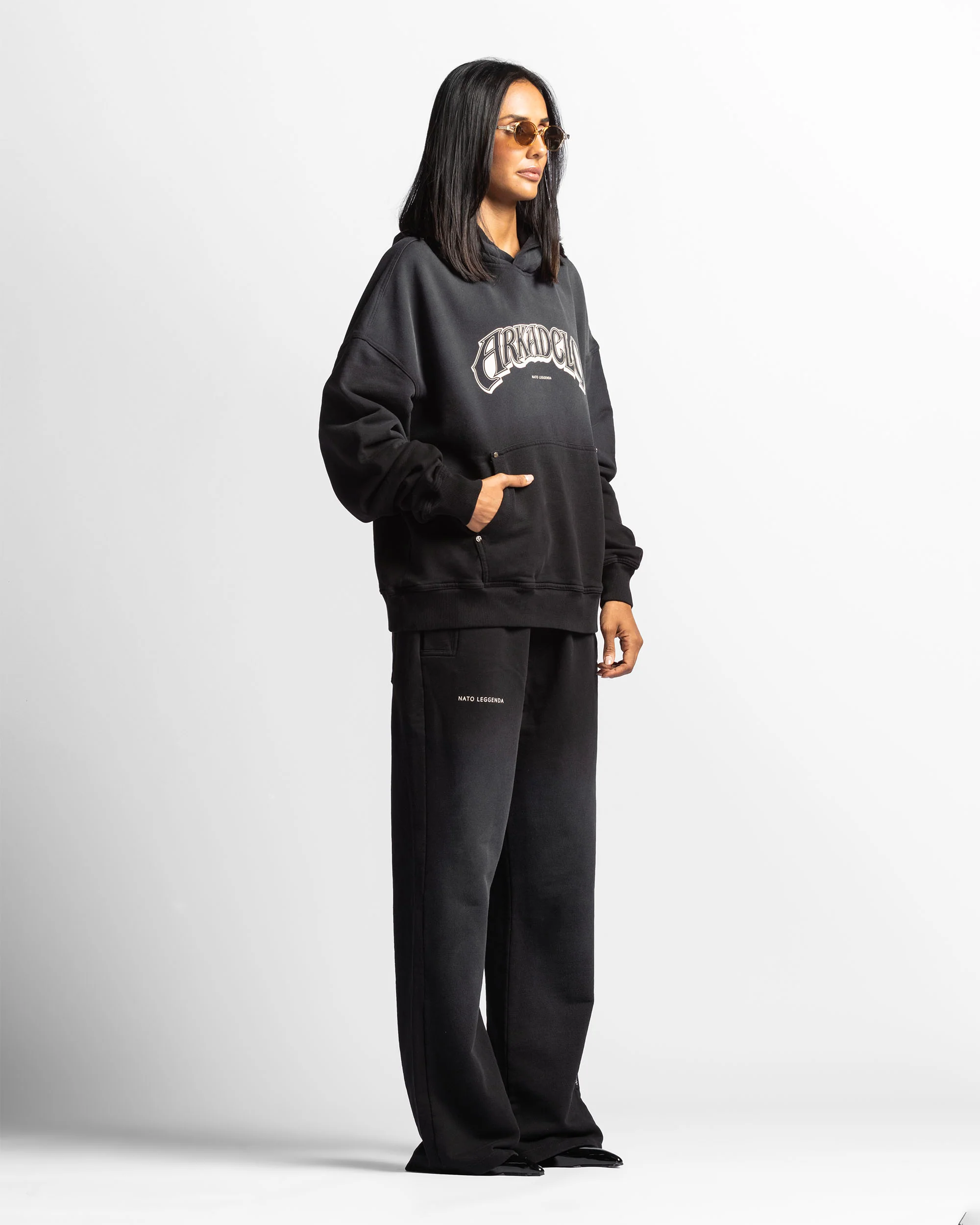 Washed Hoodie Negro Remaches - Unisex - Image 8