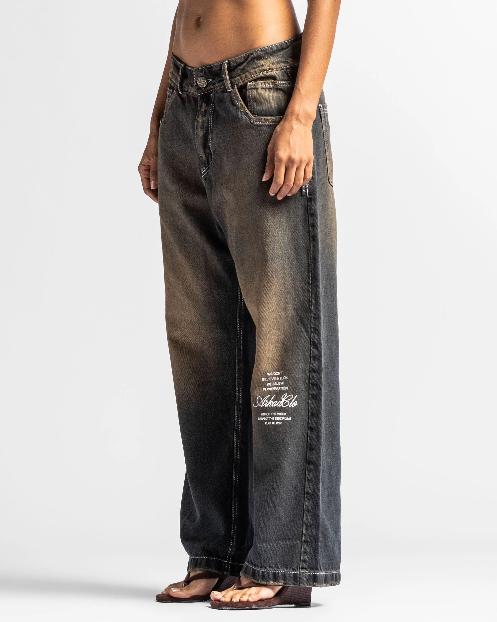 Washed Jean Dirty Oscuro - Unisex - Image 4