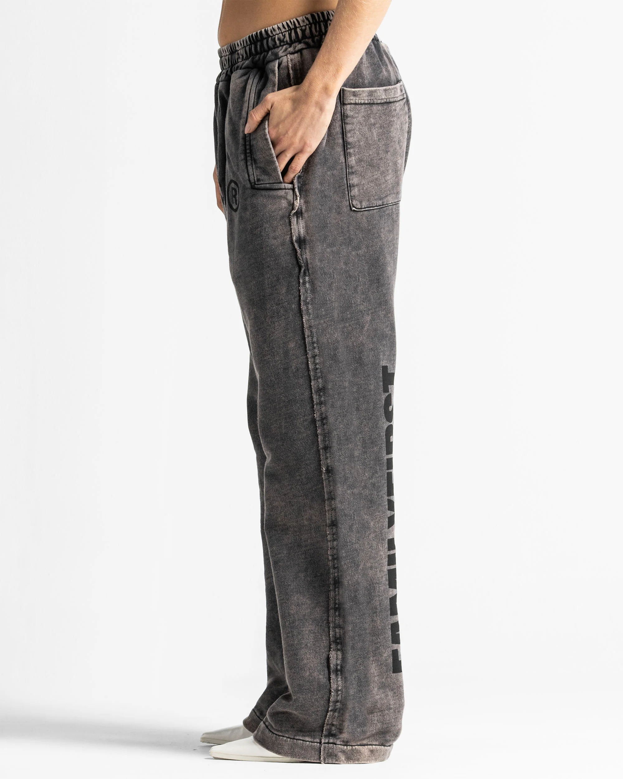 Washed Sweatpant Family Negra - Unisex - Image 3