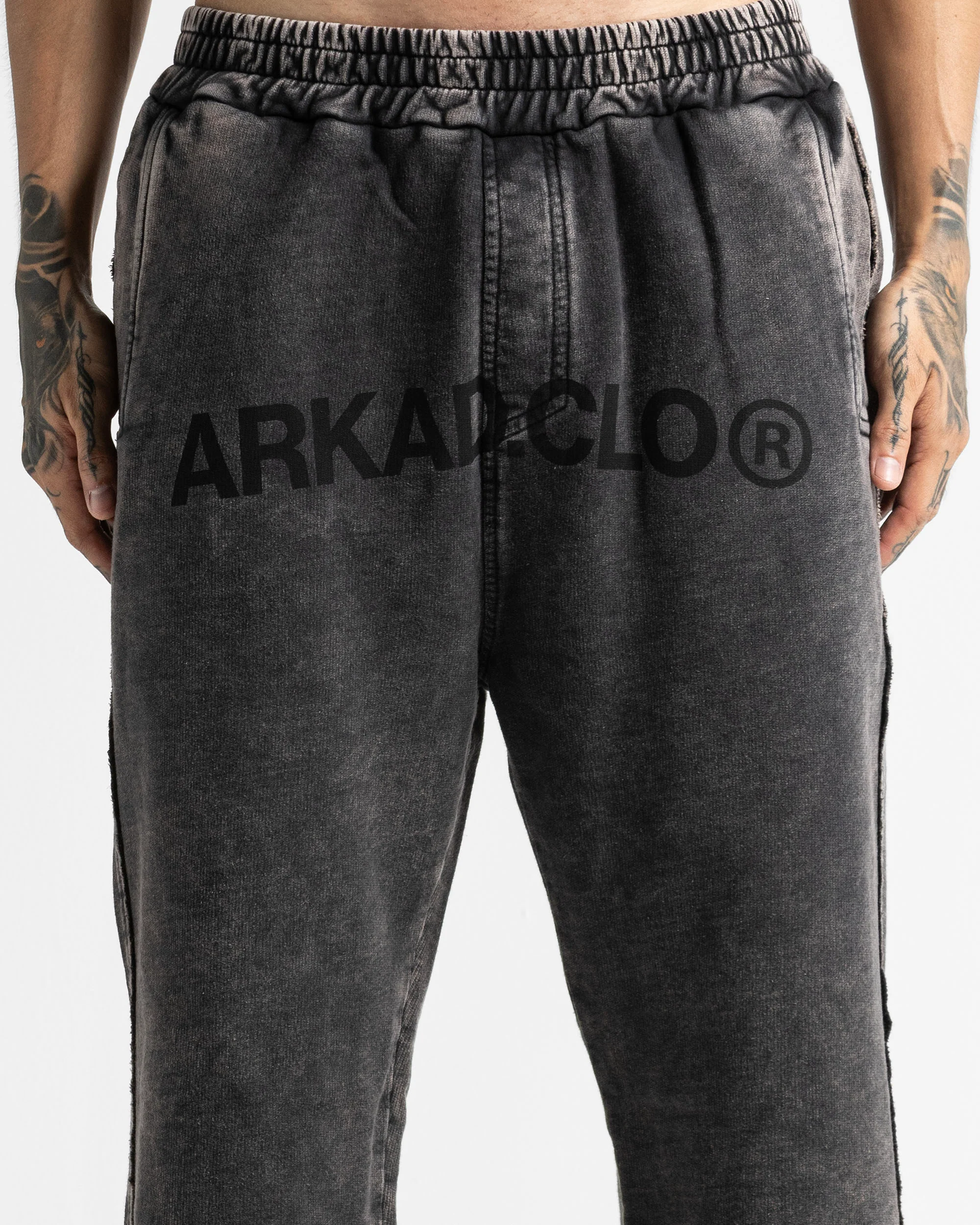 Washed Sweatpant Family Negra - Image 11