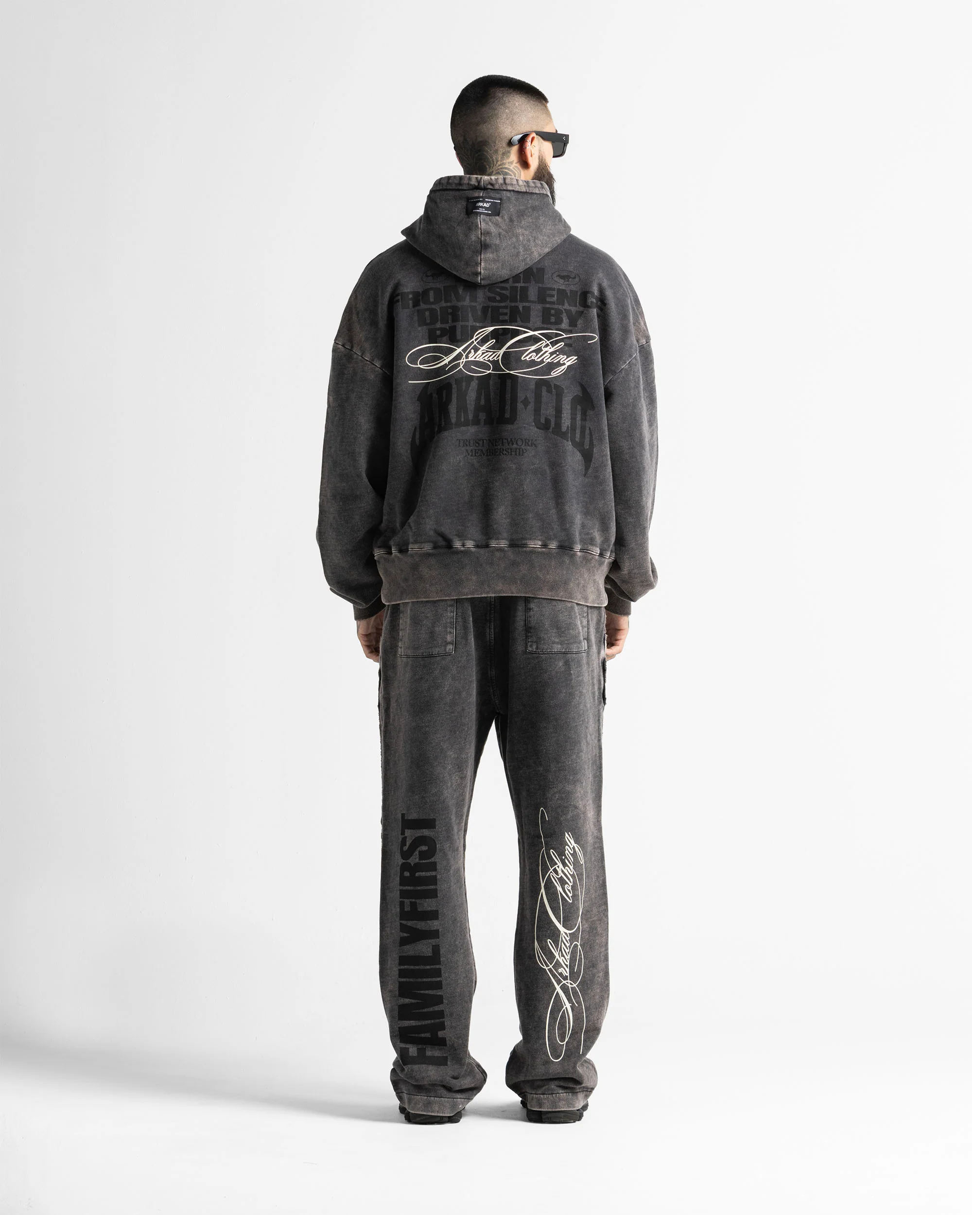 Washed Sweatpant Family Negra - Image 6