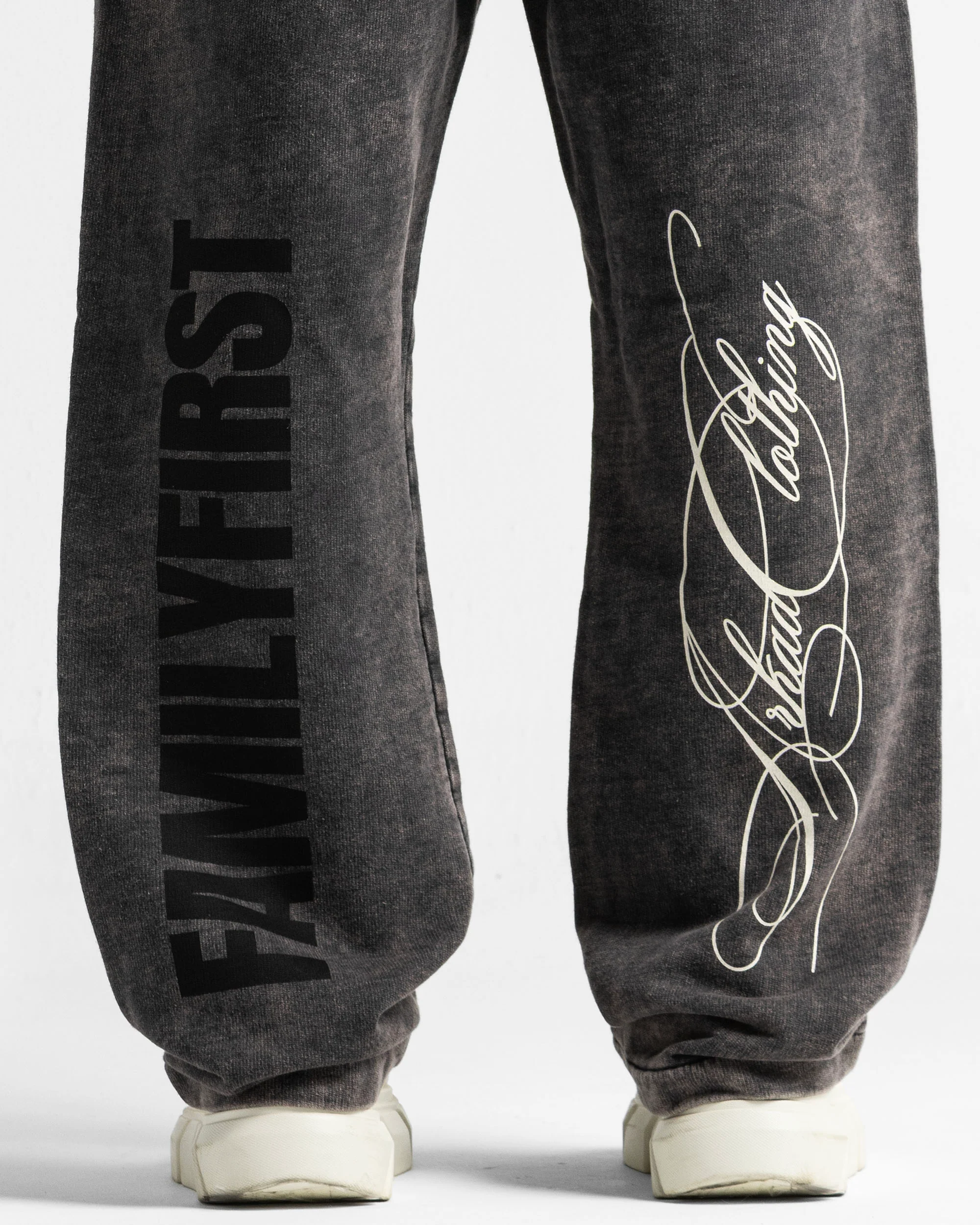 Washed Sweatpant Family Negra - Image 9