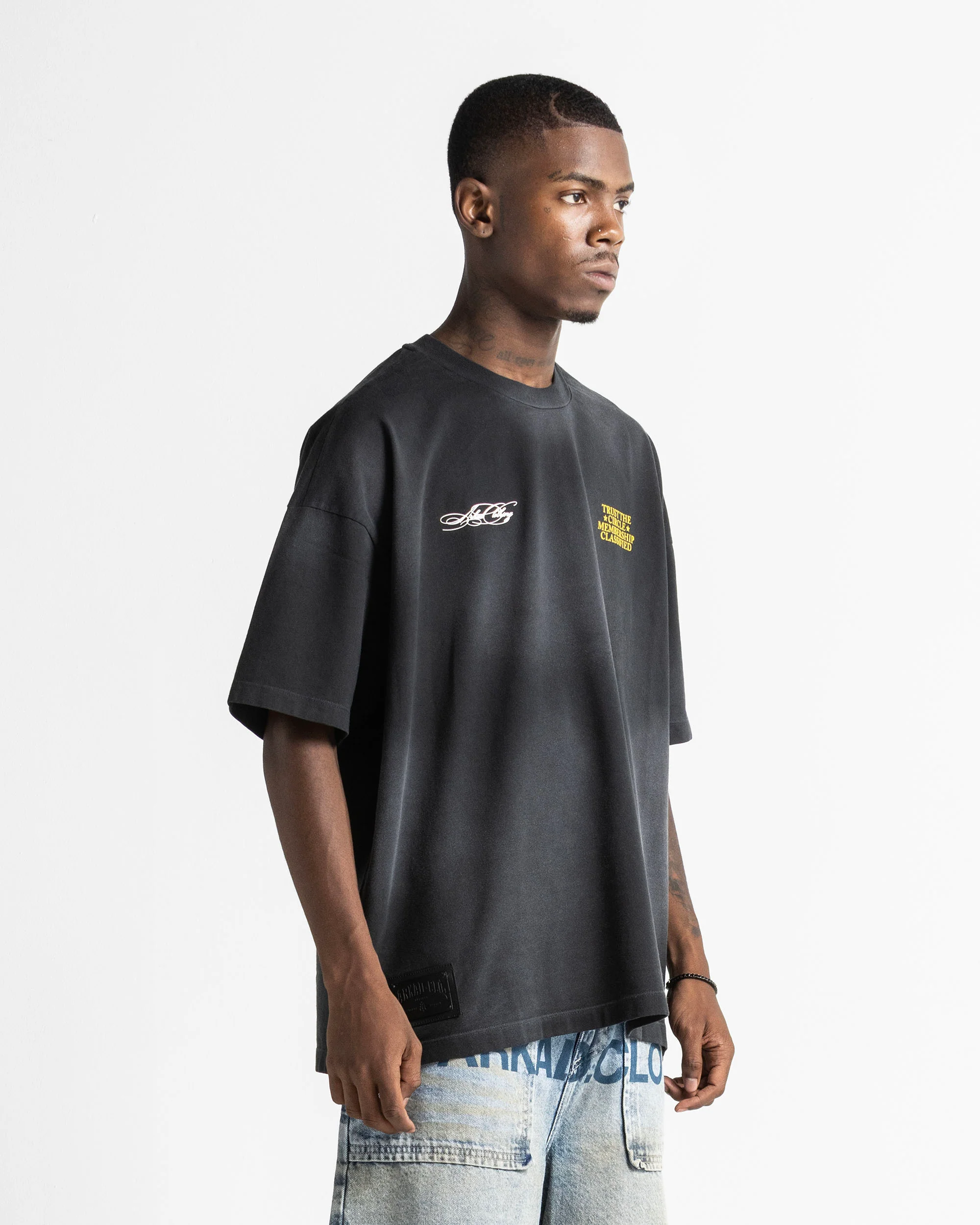 Washed Tshirt Negra Trust The Circle - Image 3