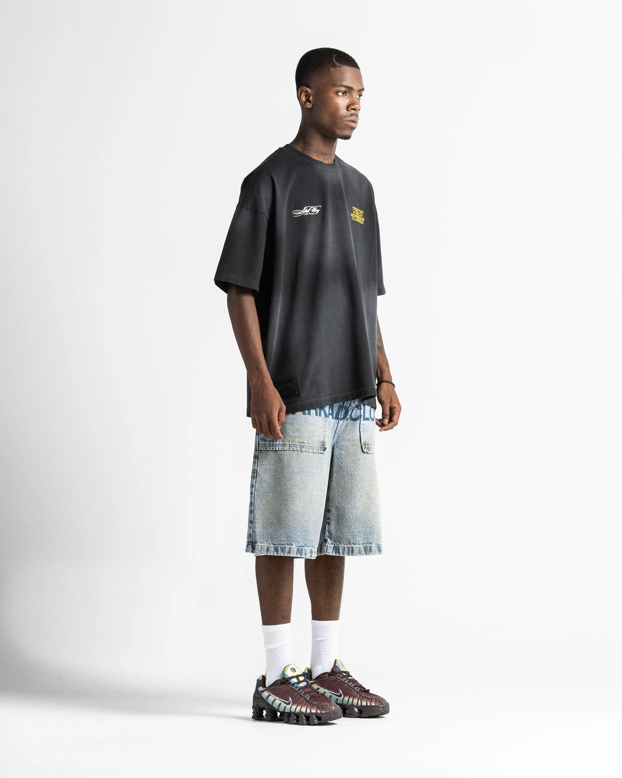 Washed Tshirt Negra Trust The Circle - Image 9